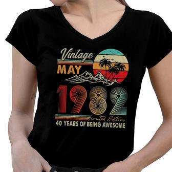 40 Years Old 40Th Birthday Decoration May 1982 Women V-Neck T-Shirt | Mazezy