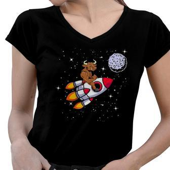 Cryptocurrency Blockchain Bullishes To The Moon Women V-Neck T-Shirt | Mazezy