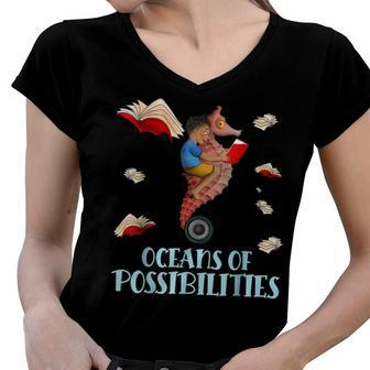 Oceans Of Possibilities Summer Reading 2022 Librarian Women V-Neck T-Shirt | Mazezy
