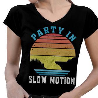 Party In Slow Motion Vintage Funny Boating Boating Gifts Women V-Neck T-Shirt | Favorety DE