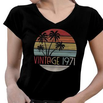 Vintage 1971 Sunset Palm Tree 51 Years Old Gifts 51St Birthday Women V-Neck T-Shirt | Mazezy