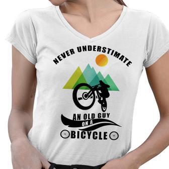 Never Underestimate An Old Guy On A Bicycle Women V-Neck T-Shirt | Favorety UK