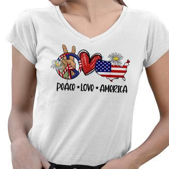 Peace Love America Usa Map Daisy Patriotic 4Th Of July Women V-Neck T-Shirt - Seseable