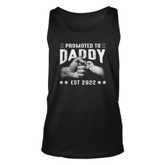 Expecting New Dad Soon To Be Promoted To Daddy 2022 Ver2 Tank Top | Mazezy