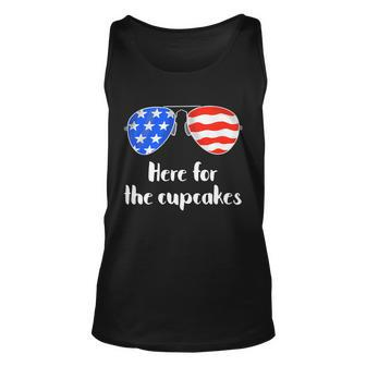 Here For The Cupcakes Mom Or Dad - Funny Family 4Th Of July Unisex Tank Top - Seseable