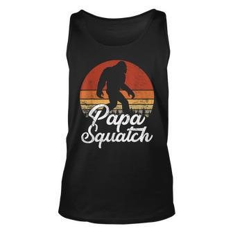 Papa Squatch Dad Bigfoot Sasquatch Vintage Retro Fathers Day Tank Top | Mazezy