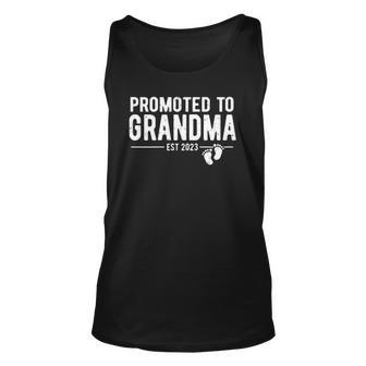 Womens Promoted To Grandma 2023 Soon To Be Grandmother 2023 New Grandma Tank Top | Mazezy