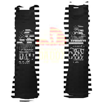 Promoted To Daddy Est 2022 Men Usa Flag First Time Dad Papa Unisex Tank Top | Mazezy