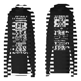 April 1946 Birthday Life Begins In April 1946 Long Sleeve T-Shirt | Seseable FR