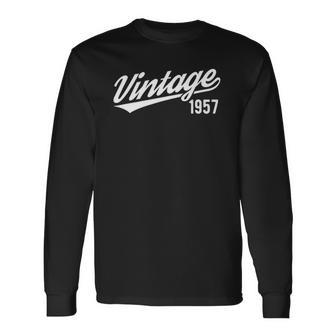 Born In 1957 Vintage 65Th Birthday Turning 65 Years Old Long Sleeve T-Shirt T-Shirt | Mazezy