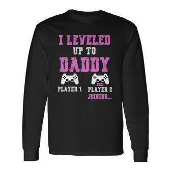 I Leveled Up To Daddy 2021 Soon To Be Dad 2021 Ver2 Long Sleeve T-Shirt T-Shirt | Mazezy