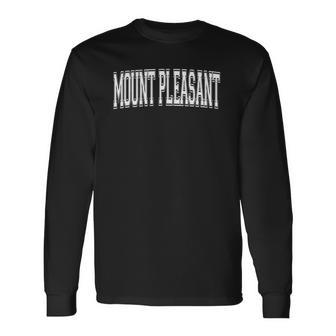 Mount Pleasant Wi Wisconsin Usa Vintage Sports Varsity Style Long Sleeve T-Shirt T-Shirt | Mazezy