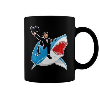 Abraham Lincoln Riding A Shark 4Th Of July Coffee Mug | Mazezy