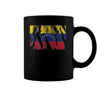 Distressed Venezuela Country Flag Pocket Style Vanezuelan Coffee Mug | Mazezy