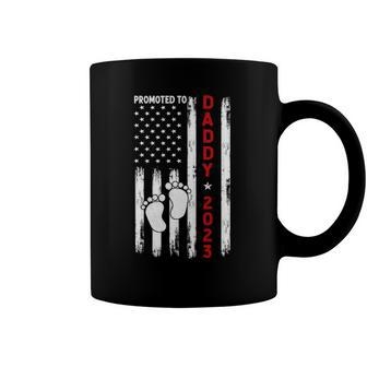 Mens Promoted To Daddy 2023 First Time Fathers Day New Dad Gifts Coffee Mug | Mazezy