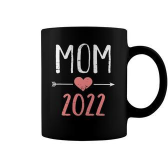 Mom 2022 For Pregnancy Announcement V2 Coffee Mug | Mazezy