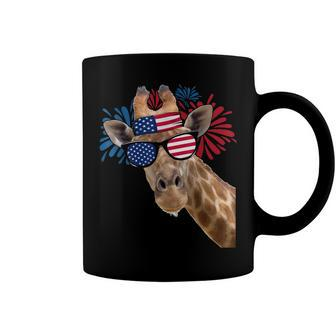 Proud American Flag Giraffe Lover Happy 4Th Of July Coffee Mug - Seseable