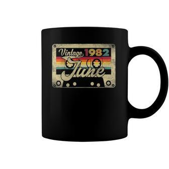 Vintage June 1982 40Th Birthday Gift 40 Years Old Retro Coffee Mug | Mazezy