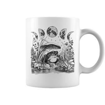 Cute Cottagecore Aesthetic Frog Mushroom Moon Witchy Vintage - Dark Academia Goblincore Witchcraft F Coffee Mug | Favorety CA