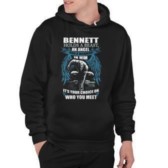 Bennett Name Gift Bennett And A Mad Man In Him Hoodie - Seseable
