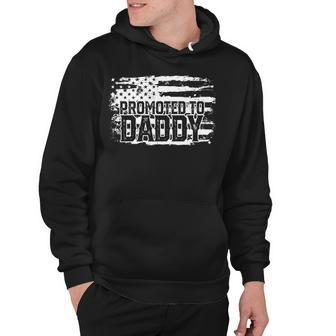 Daddy Dad American Flag 4Th Of July Pregnancy Announcement Hoodie - Seseable
