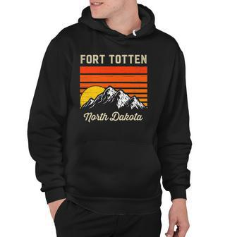 Fort Totten North Dakota Retro City State Vintage Usa Hoodie | Mazezy