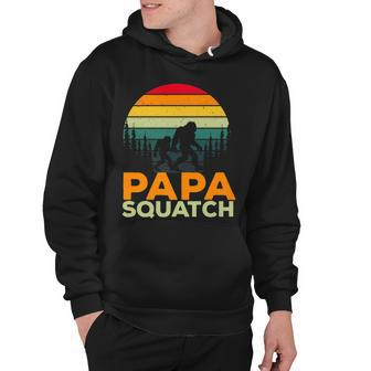 Mens Papa Squatch Bigfoot Sasquatch Family Retro Sunset Hoodie - Thegiftio UK