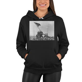 Raising The Flag On Iwo Jima Ww2 World War Ii Patriotic Women Hoodie - Seseable
