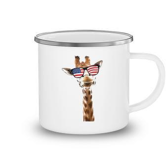 Patriotic Giraffe Usa American Flag 4Th Of July Cool Gift Camping Mug | Mazezy