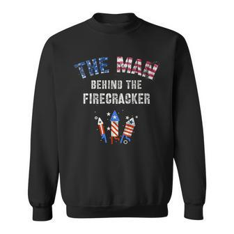 Expecting Daddy 4Th Of July Soon To Be Dad Announcement Sweatshirt - Seseable