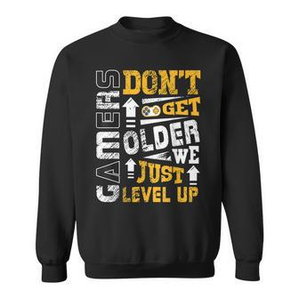 I Dont Get Older I Level Up V2 Sweatshirt - Thegiftio UK