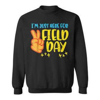 Im Just Here For Day Field Peace Sign Funny Boys Girls Kids Sweatshirt - Seseable