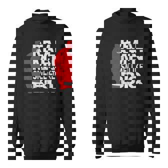 Real Men Smell Like Bbq - Funny Barbecue Grilling Kamado Sweatshirt | Mazezy