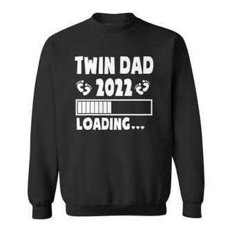 Twin Dad Of Twins 2022 Expecting Twin Dad Fathers Day Cute Sweatshirt | Mazezy