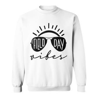 School Field Day Teacher Im Just Here For Field Day Sweatshirt | Mazezy UK
