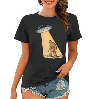 Bigfoot Ufo Abduction Sasquatch Abducted Alien Women T-shirt - Thegiftio UK