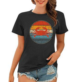 Crab Love Vintage Crabs Crabbing Gifts Seafood Lover Crab Women T-shirt | Mazezy