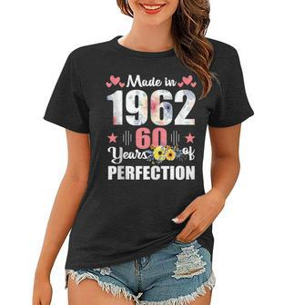 Made 1962 Floral 60 Years Old Family 60Th Birthday 60 Years Women T-shirt - Seseable