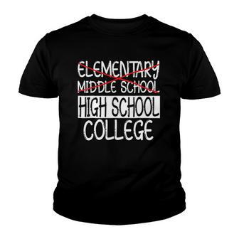 2022 Junior High Graduation - Funny Middle School Graduation Youth T-shirt | Mazezy UK