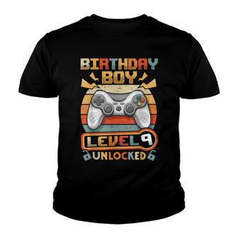 9Th Birthday Boy Vintage Video Gamer Level 9 Unlocked Boys Youth T-shirt - Seseable