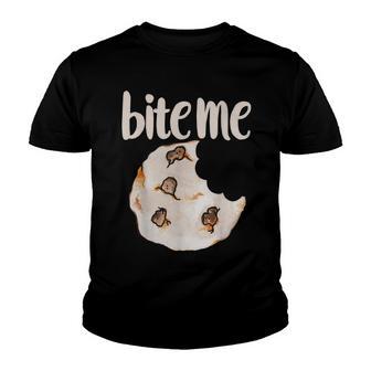 Bite Me Chocolate Chip Cookie Bakery Youth T-shirt - Thegiftio UK