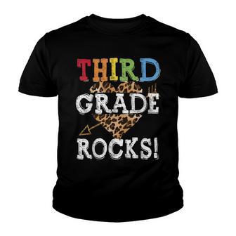 Leopard 3Rd Grade Rocks Squad Teacher Youth Back To School Youth T-shirt - Thegiftio UK