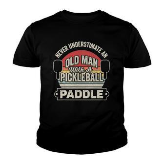 Retro Never Underestimate Old Man With Pickleball Paddle Youth T-shirt - Thegiftio UK