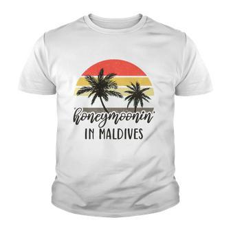 Honeymoonin In Maldives Matching Couples Vacation Youth T-shirt - Thegiftio UK