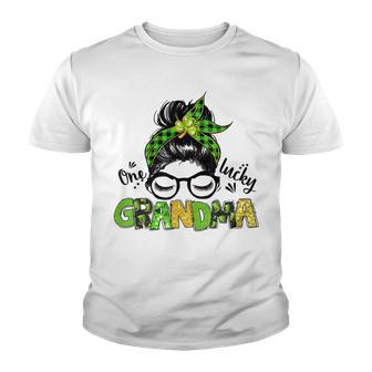 One Lucky Grandma Messy Bun Leopard St Patricks Day Youth T-shirt | Favorety AU