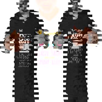 Classy Sassy Camper Queen - Travel Trailer Rv Gift - Camping Men V-Neck Tshirt | Mazezy