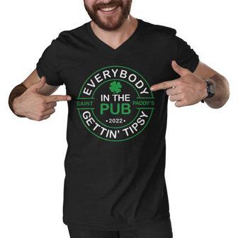 Everybody In The Pub Gettin Tipsy Men V-Neck Tshirt - Monsterry UK