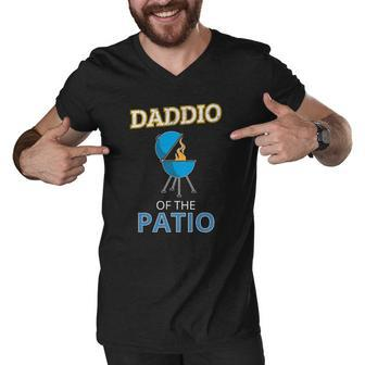 Funny Daddio Of The Patio Fathers Day Bbq Grill Dad Men V-Neck Tshirt | Mazezy