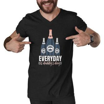 Funny Everyday Is Daddys Day Fathers Day Gift For Dad Men V-Neck Tshirt | Mazezy
