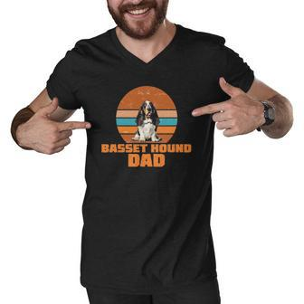 Mens Basset Hound Dad Vintage Dog Men V-Neck Tshirt | Mazezy